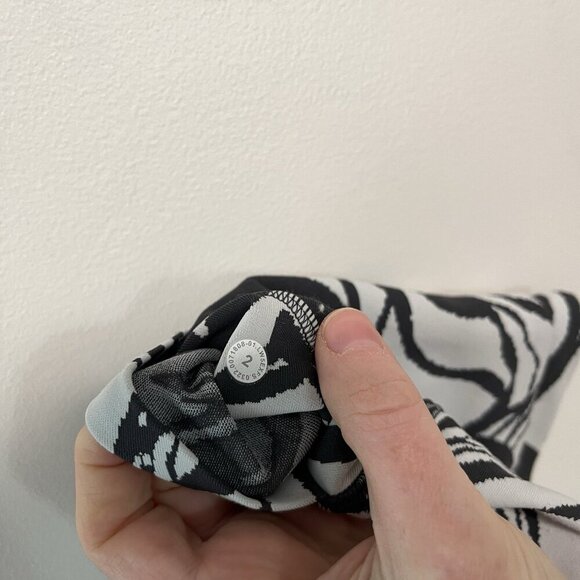 Lululemon‎ Swift Speed High-Rise Tight 28" Spin Off Jacquard Vapor Graphite Grey - Picture 8 of 11